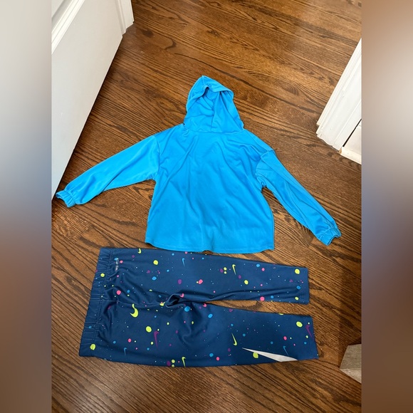 Nike Blue Hoodie and Leggings Set - Picture 4 of 4